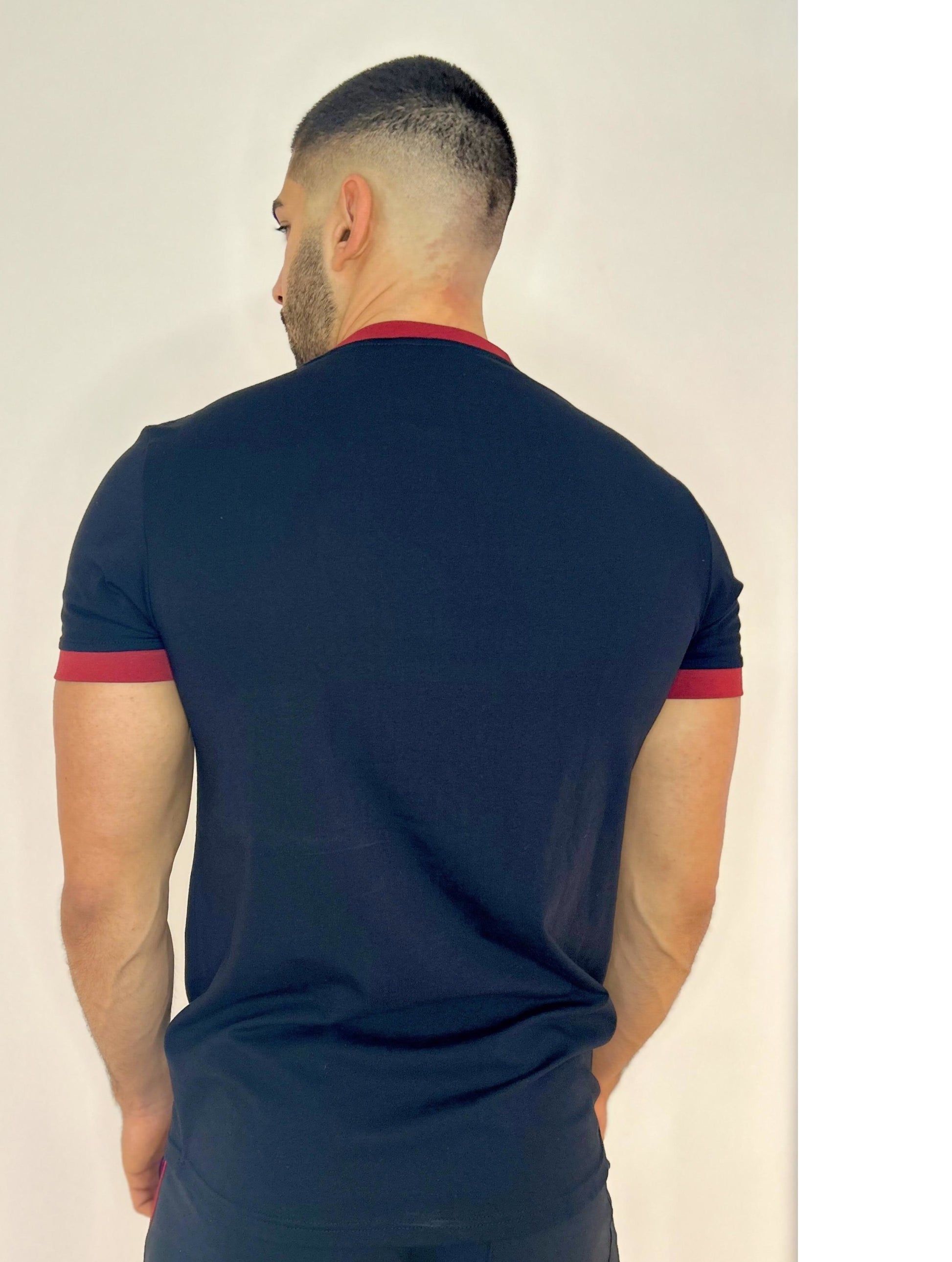 kom-apparel-black tee 4.jpg